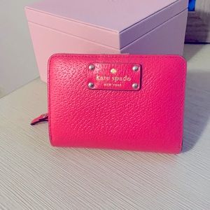 COPY - •kate spade wallet•